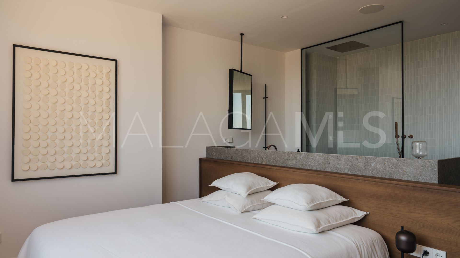 Takvåning for sale in Les Belvederes