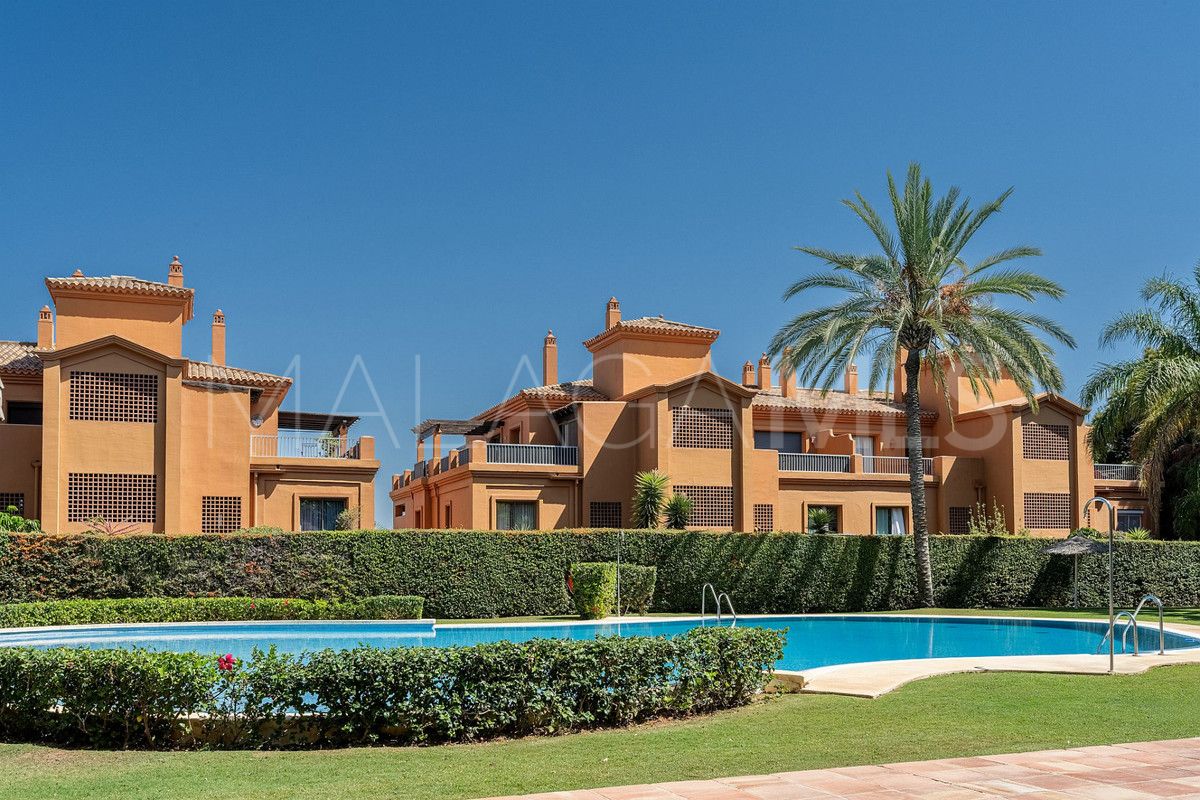 For sale ground floor apartment in Benatalaya