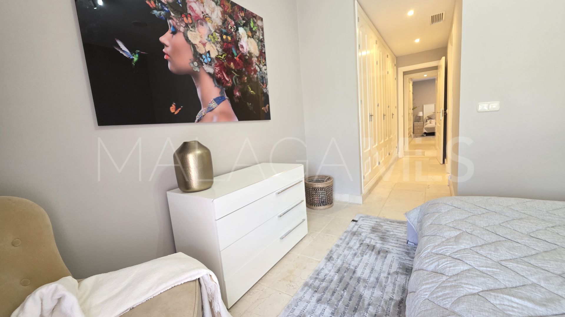 For sale ground floor apartment in Benatalaya
