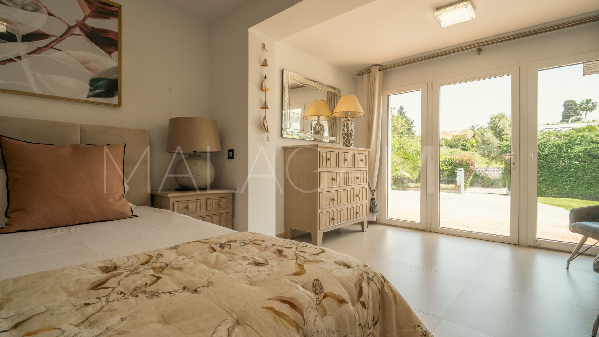 Villa for sale in Linda Vista Baja