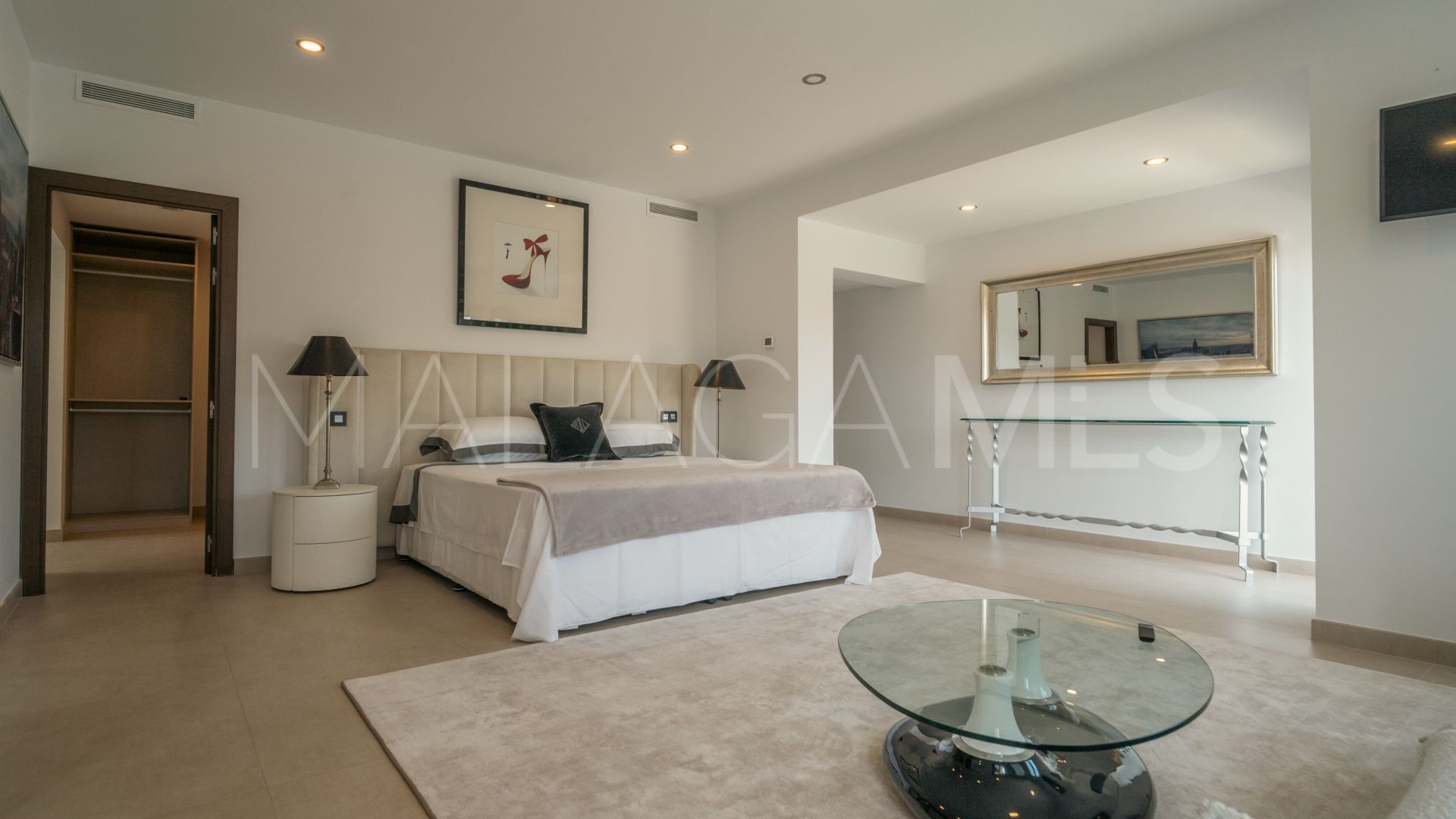 Villa for sale in Linda Vista Baja