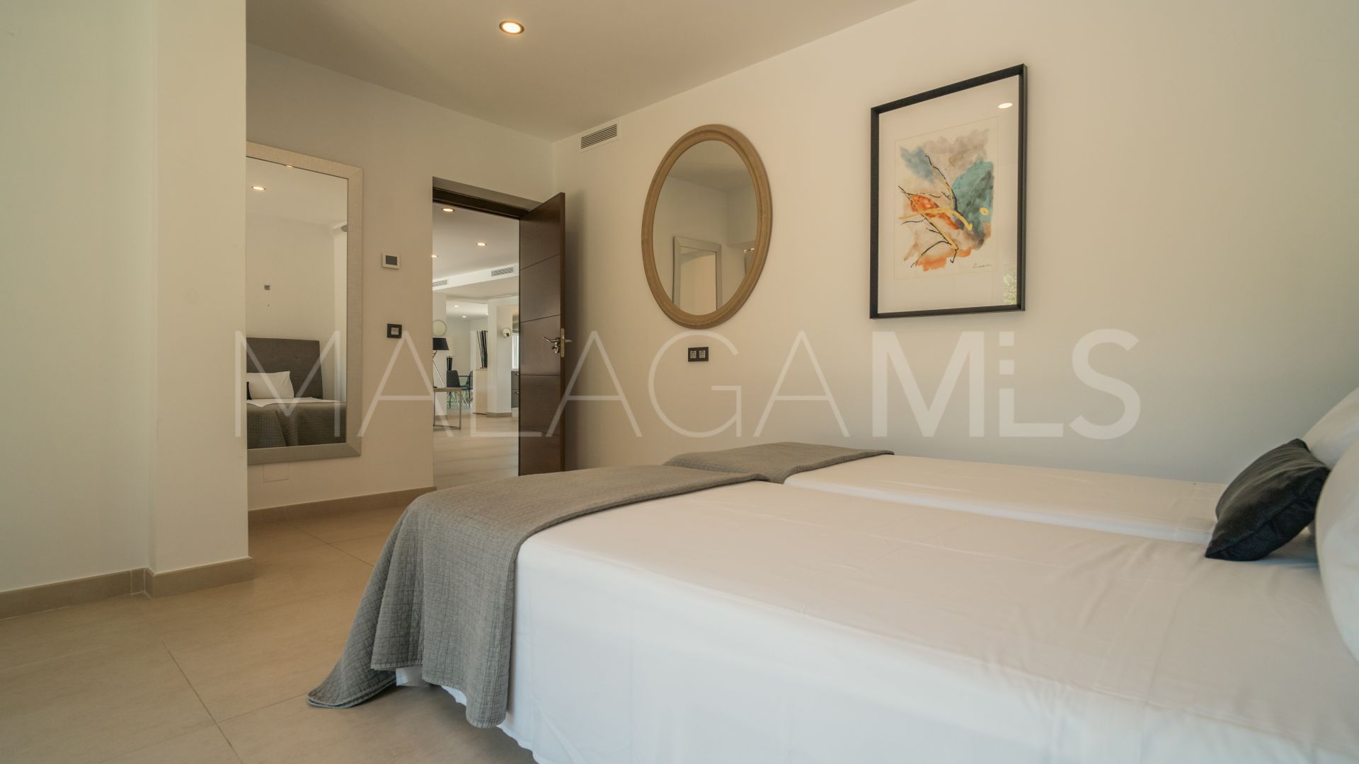 Villa for sale in Linda Vista Baja