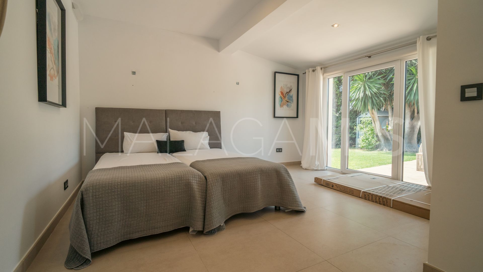 Villa for sale in Linda Vista Baja