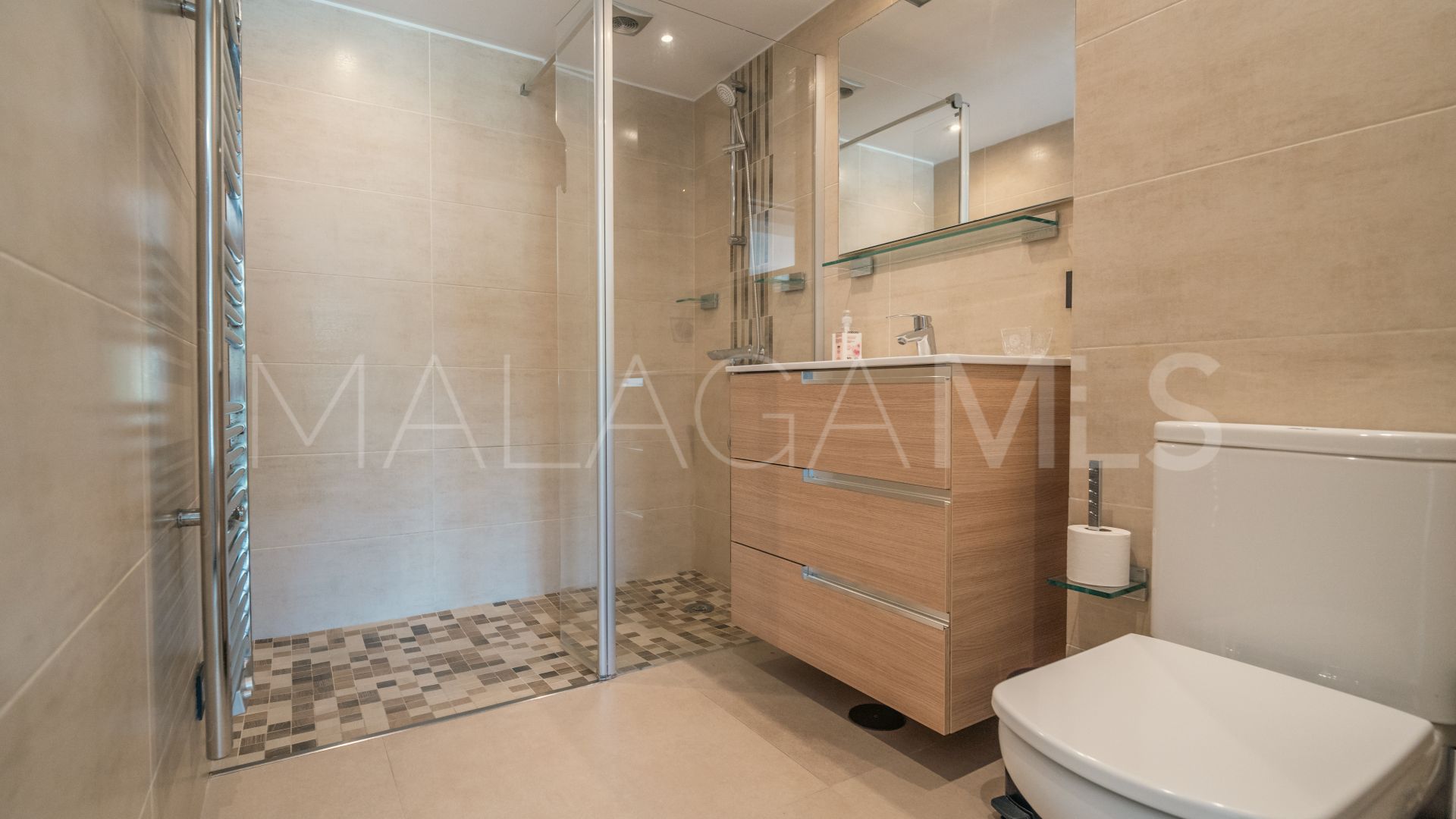 Villa for sale in Linda Vista Baja