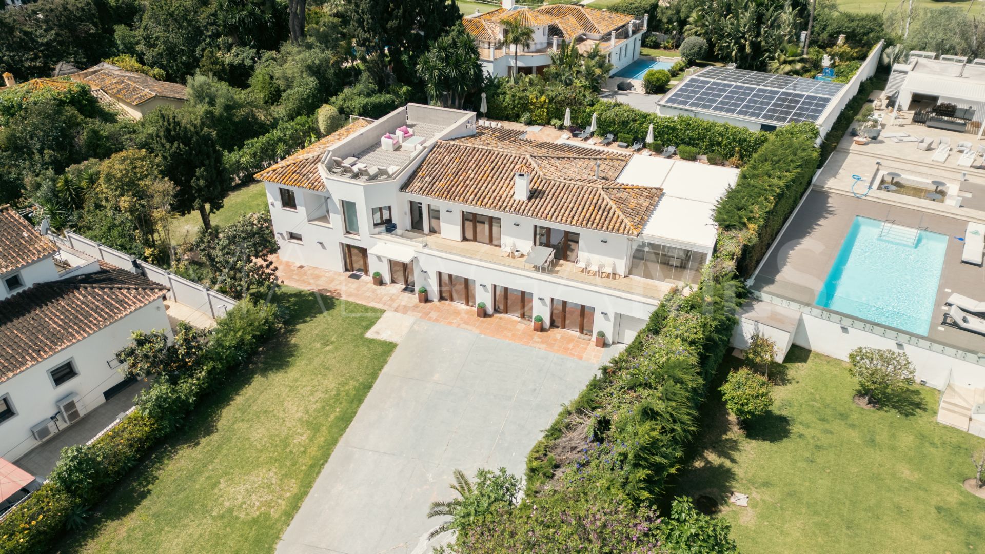 Villa for sale in Linda Vista Baja