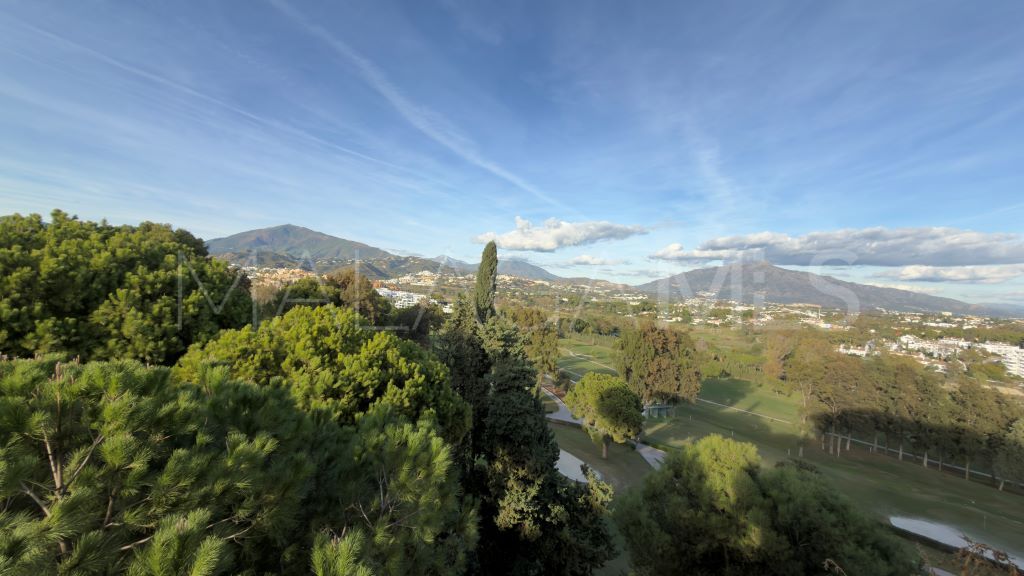 Lägenhet for sale in Atalaya Golf