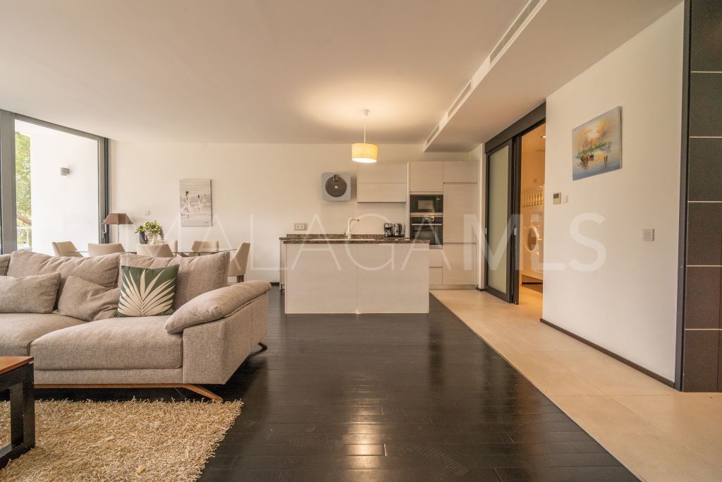 For sale town house in Sierra Blanca with 3 bedrooms