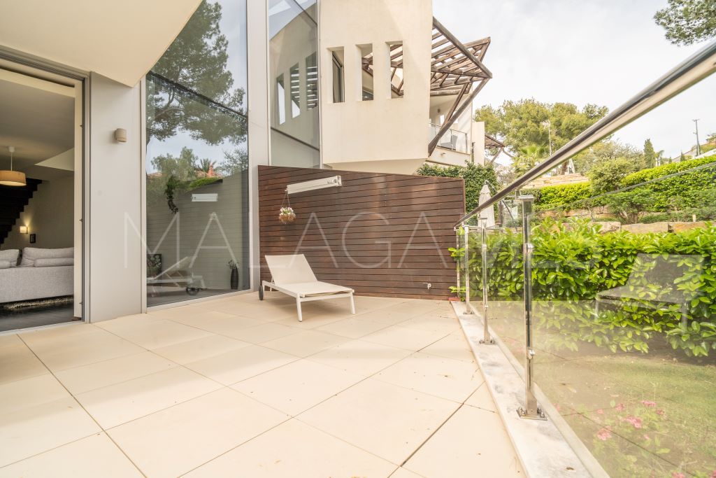 For sale town house in Sierra Blanca with 3 bedrooms