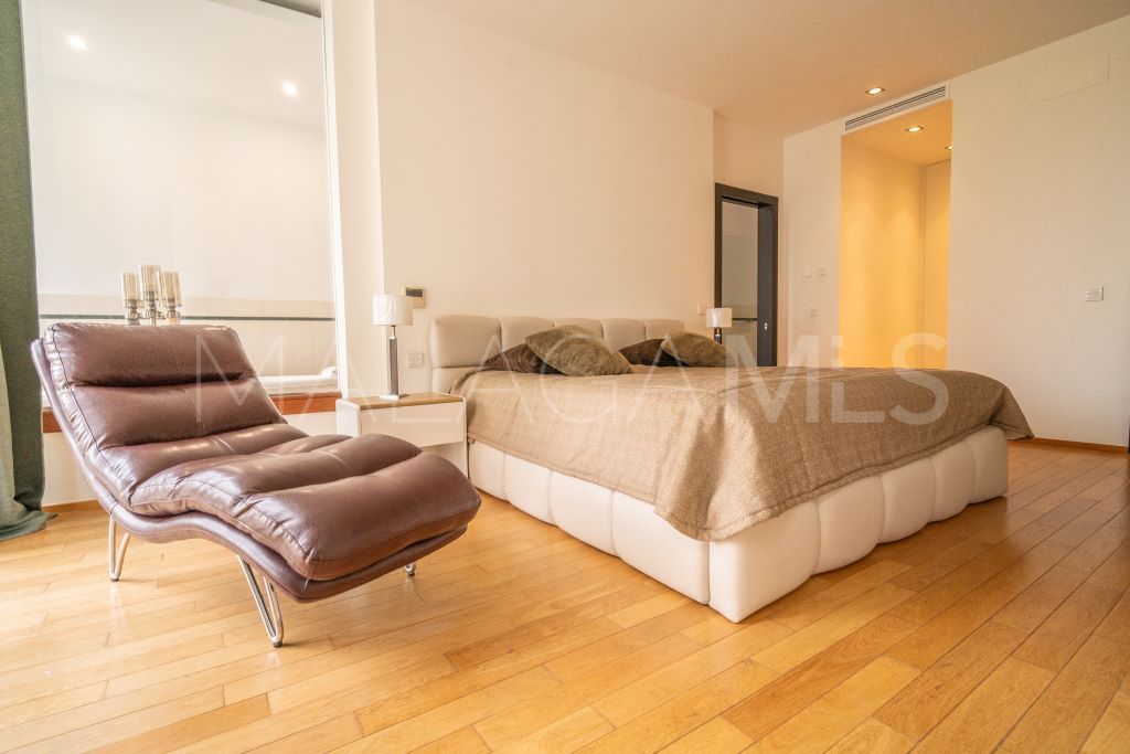 For sale town house in Sierra Blanca with 3 bedrooms