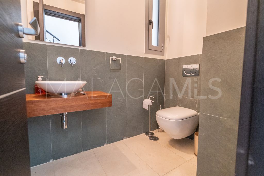 For sale town house in Sierra Blanca with 3 bedrooms