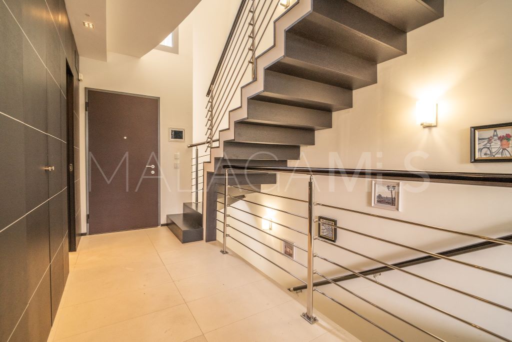 For sale town house in Sierra Blanca with 3 bedrooms