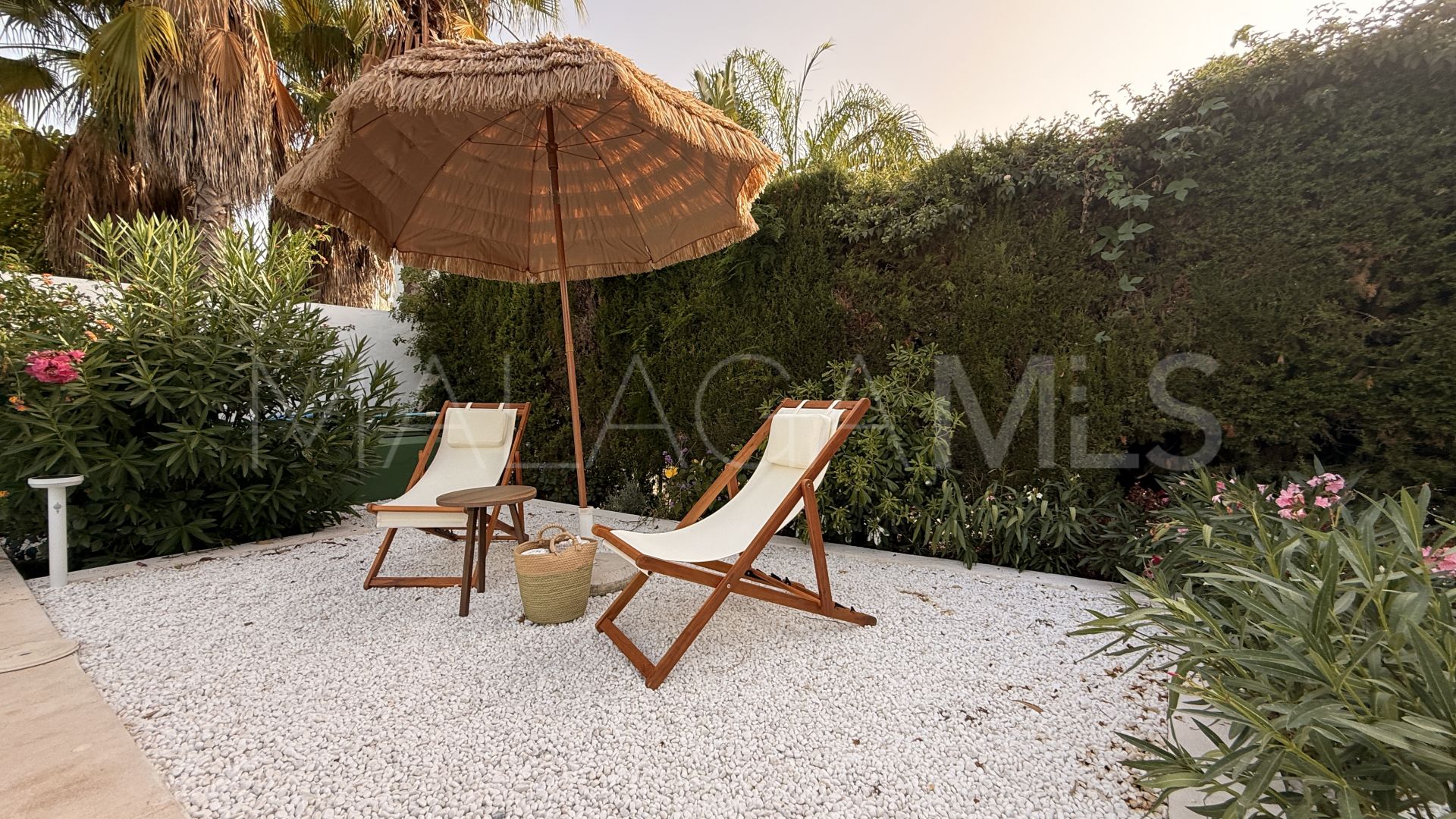 Villa for sale in El Paraiso