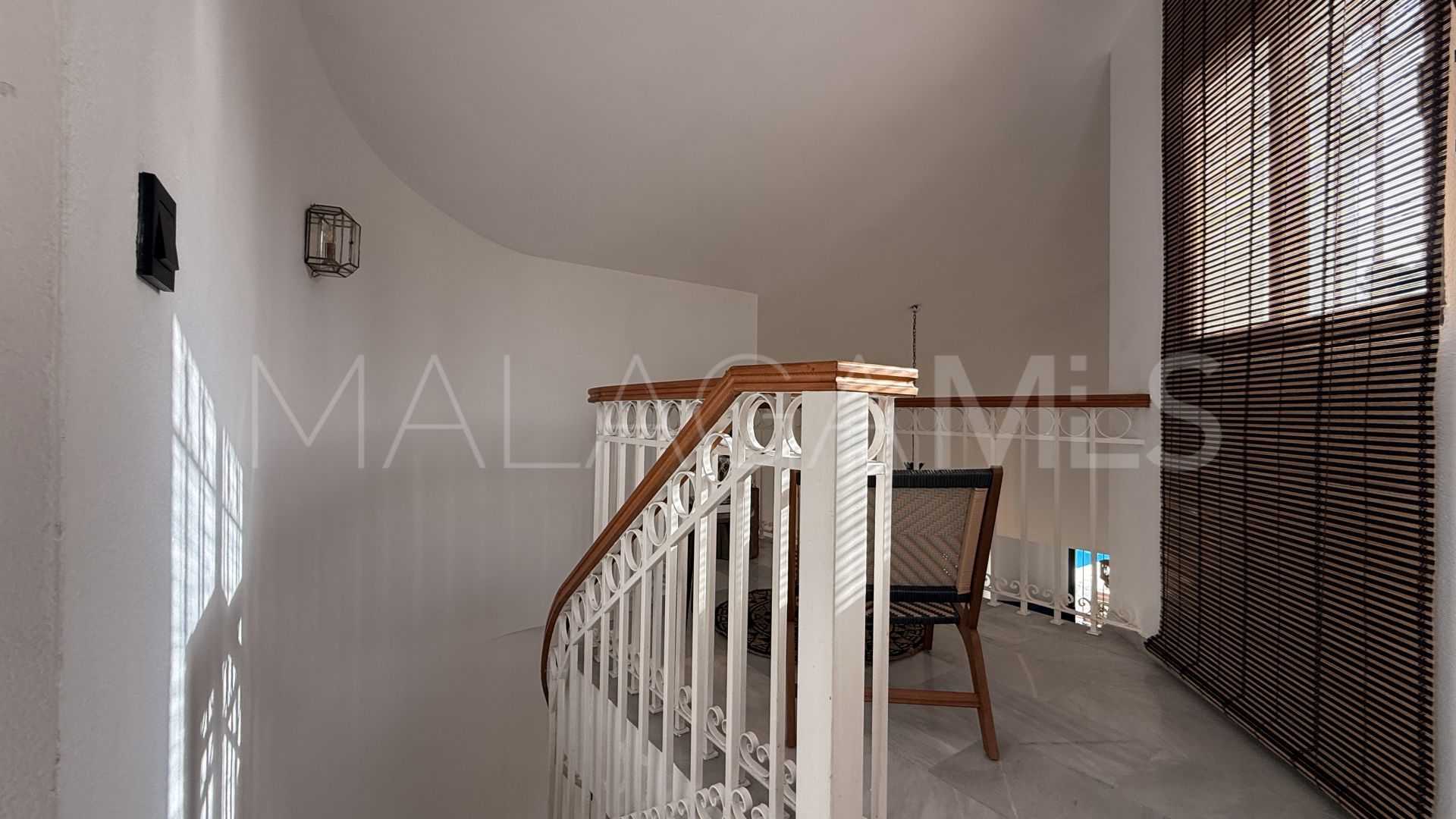 Villa for sale in El Paraiso