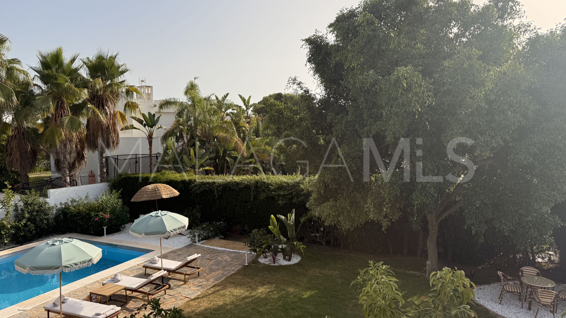 Villa for sale in El Paraiso