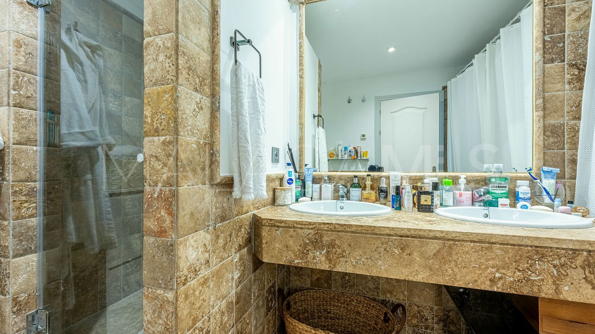 Markplanslägenhet for sale in Benatalaya