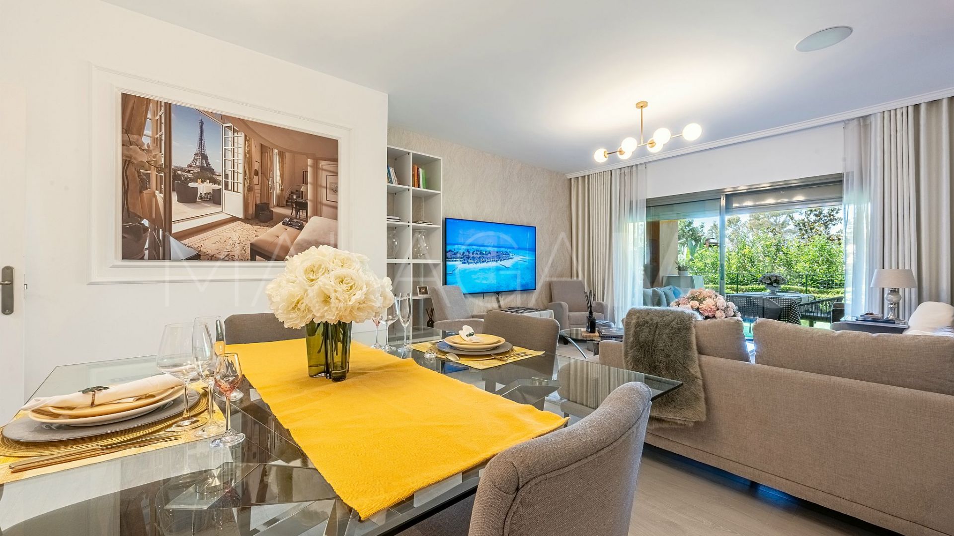 Markplanslägenhet for sale in Benatalaya