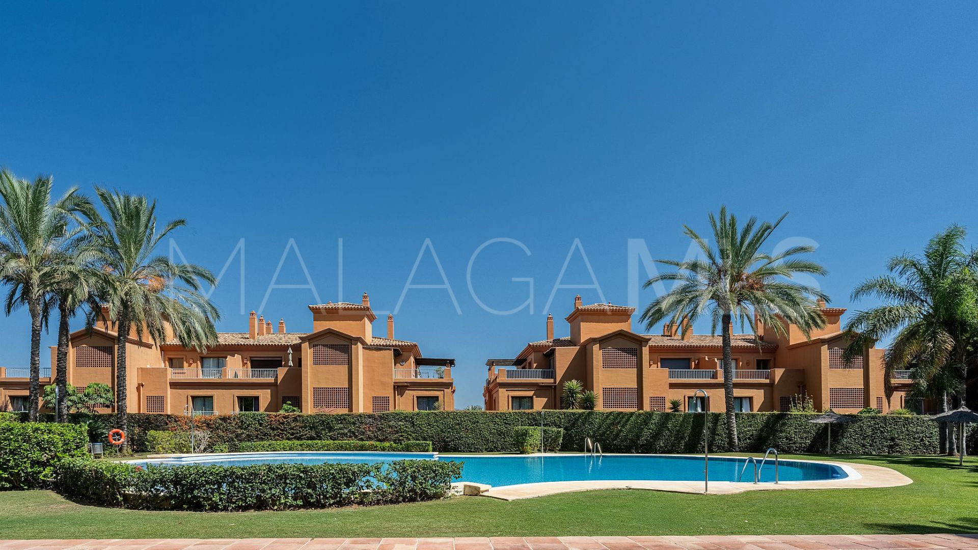 Markplanslägenhet for sale in Benatalaya