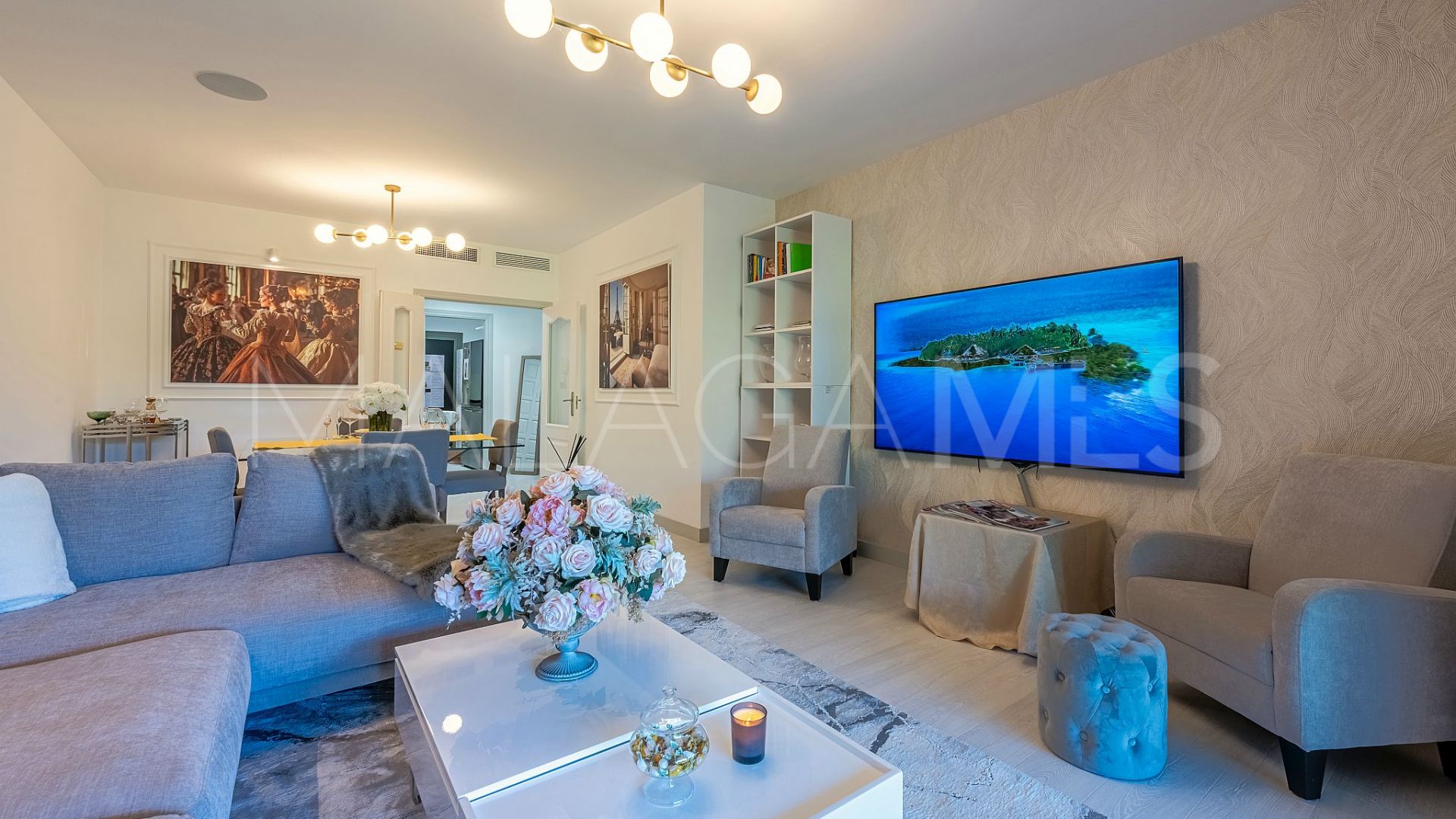 Markplanslägenhet for sale in Benatalaya