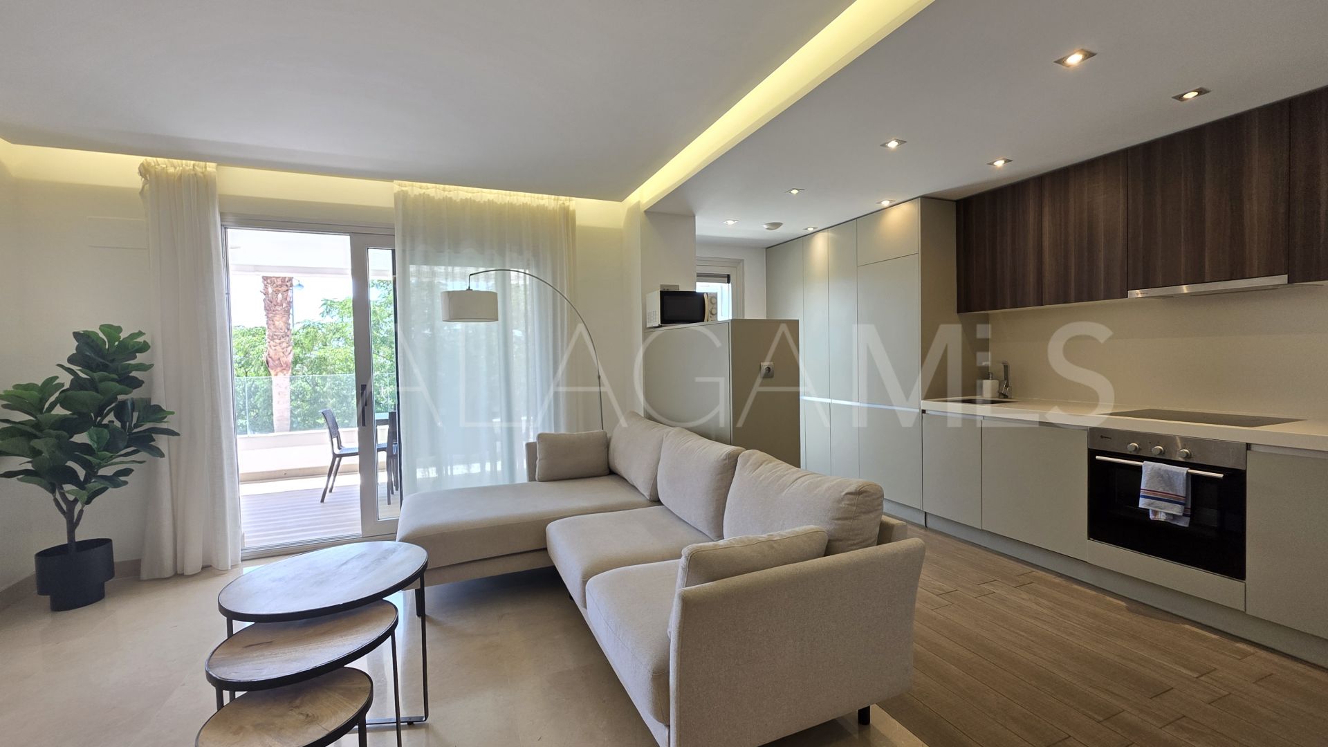 Buy apartment in San Pedro de Alcantara