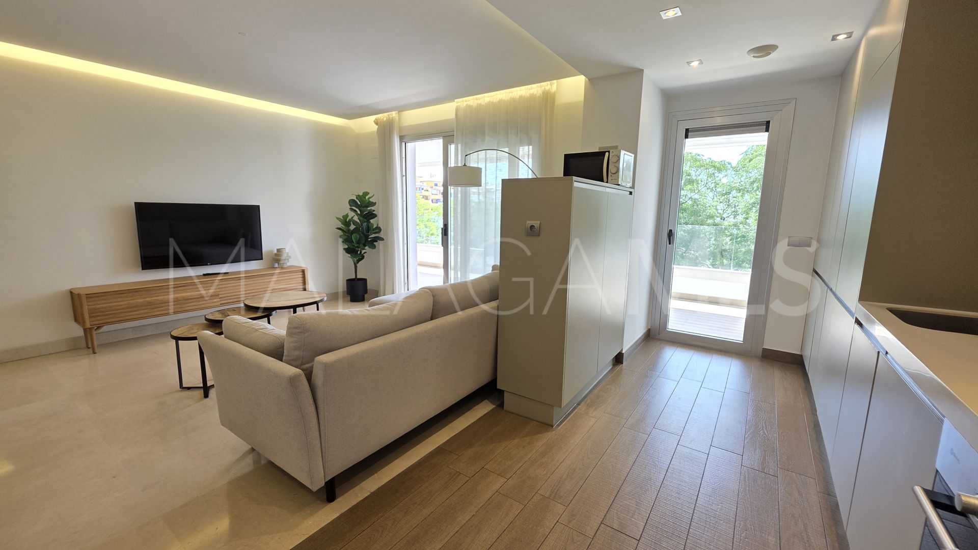 Buy apartment in San Pedro de Alcantara