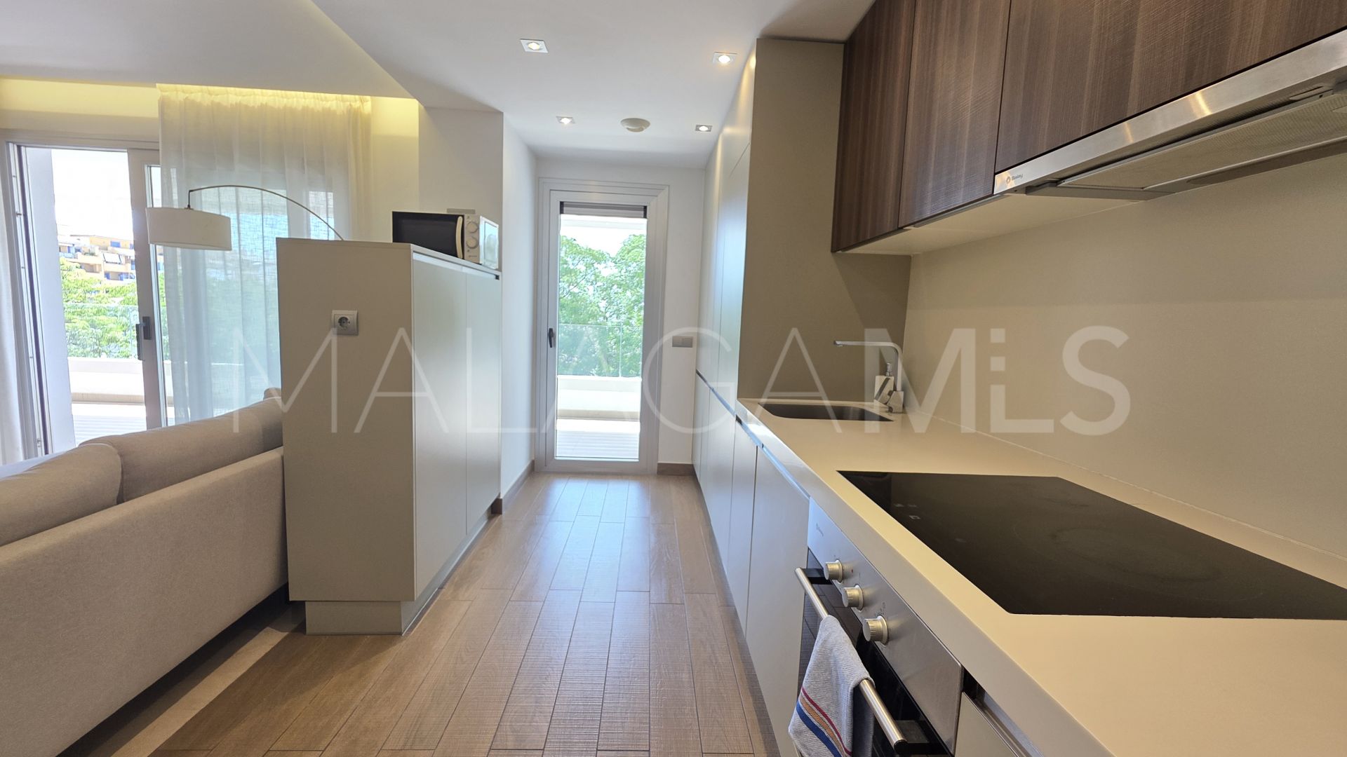 Buy apartment in San Pedro de Alcantara