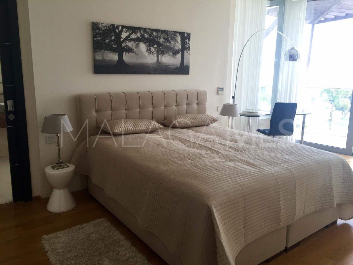 For sale Meisho Hills town house with 4 bedrooms