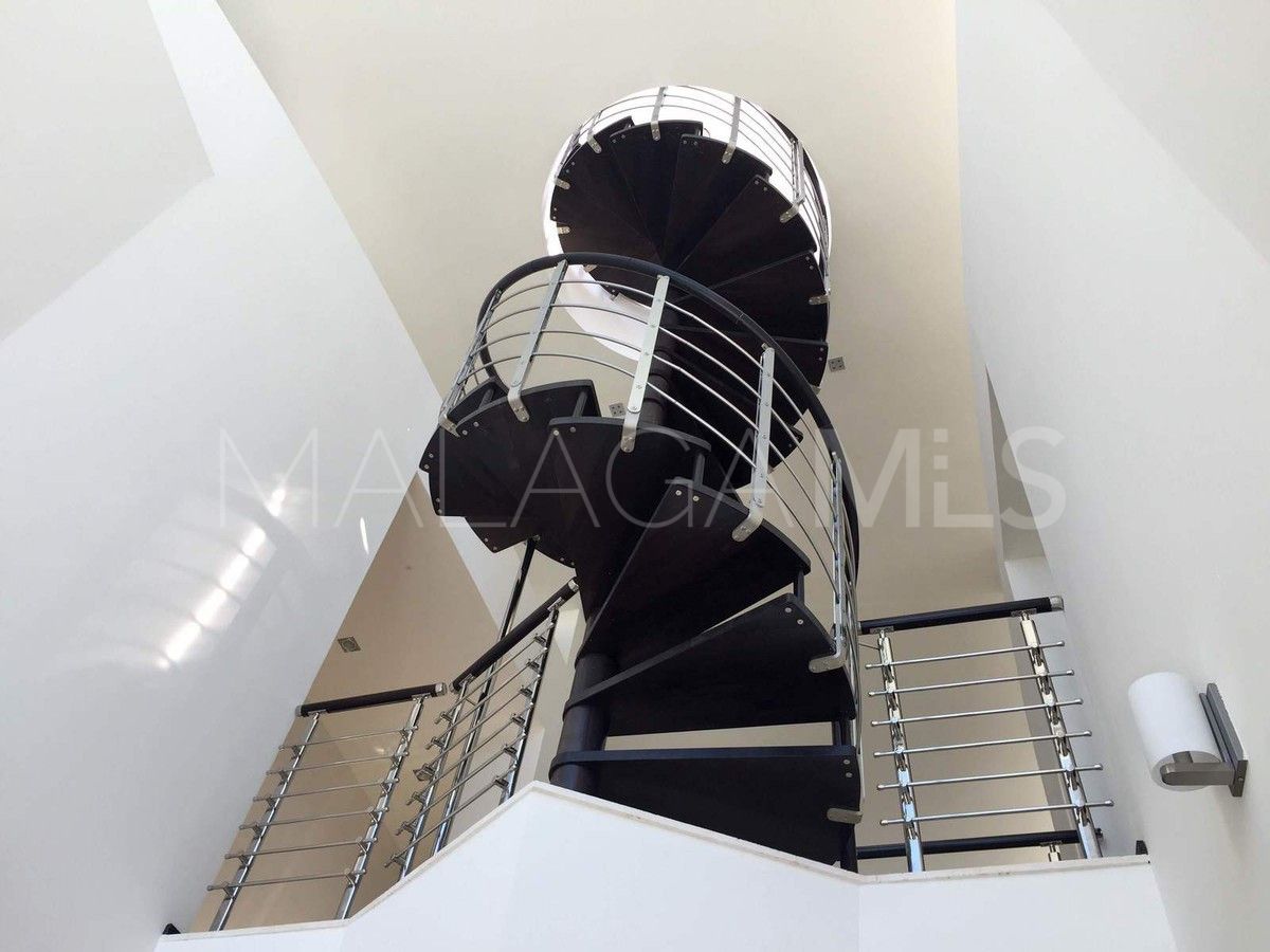 For sale Meisho Hills town house with 4 bedrooms