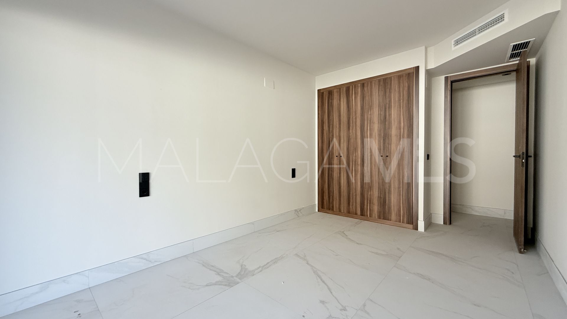San Pedro de Alcantara, apartamento planta baja for sale de 3 bedrooms