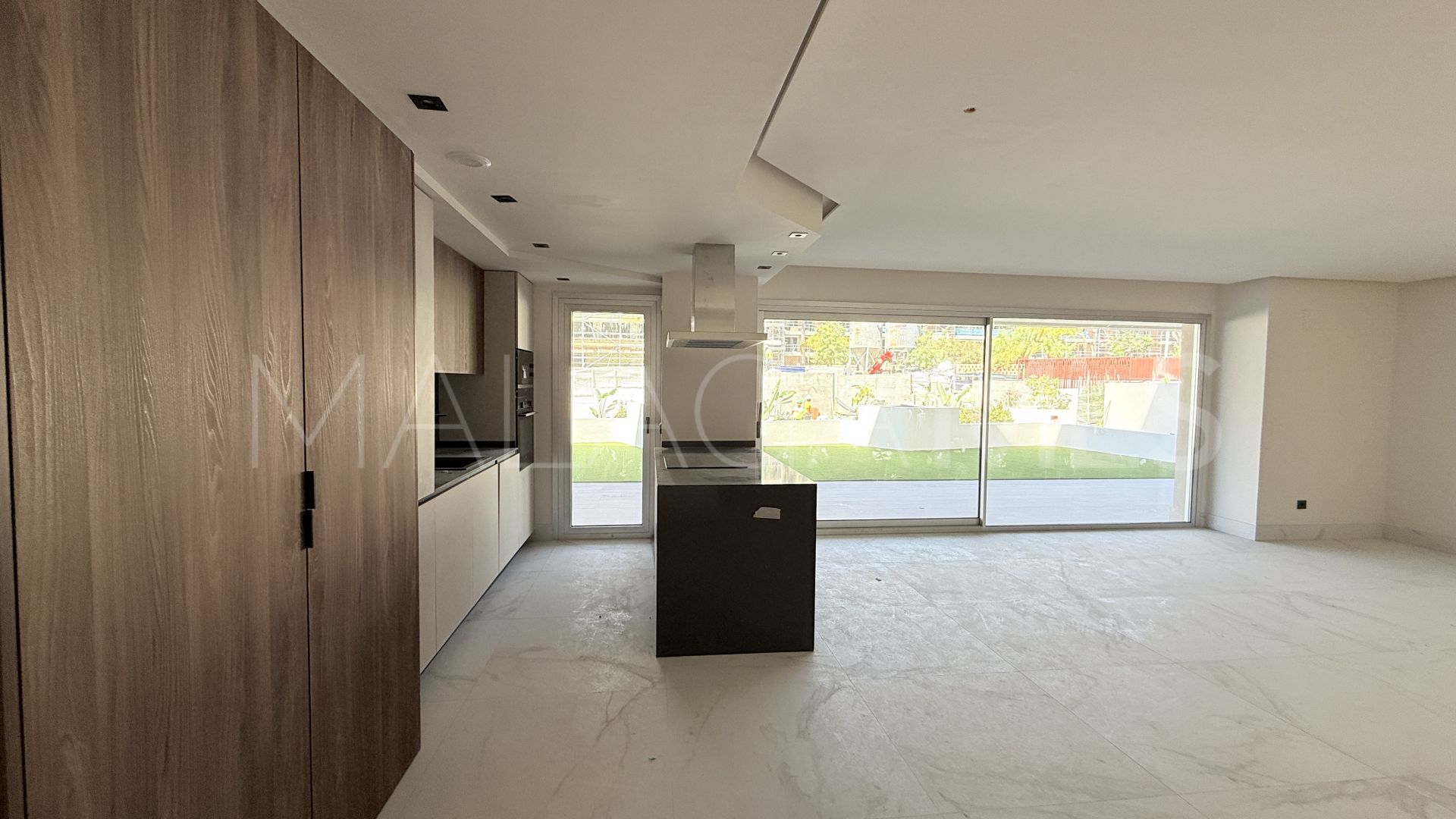 San Pedro de Alcantara, apartamento planta baja for sale de 3 bedrooms