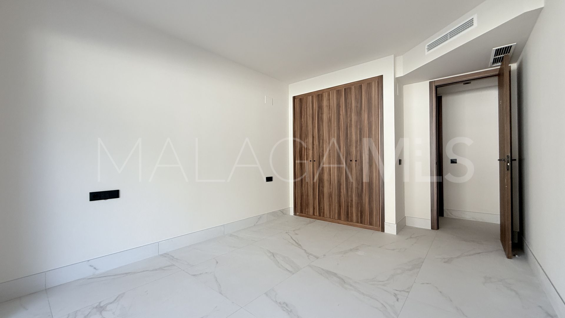 San Pedro de Alcantara, apartamento planta baja for sale de 3 bedrooms
