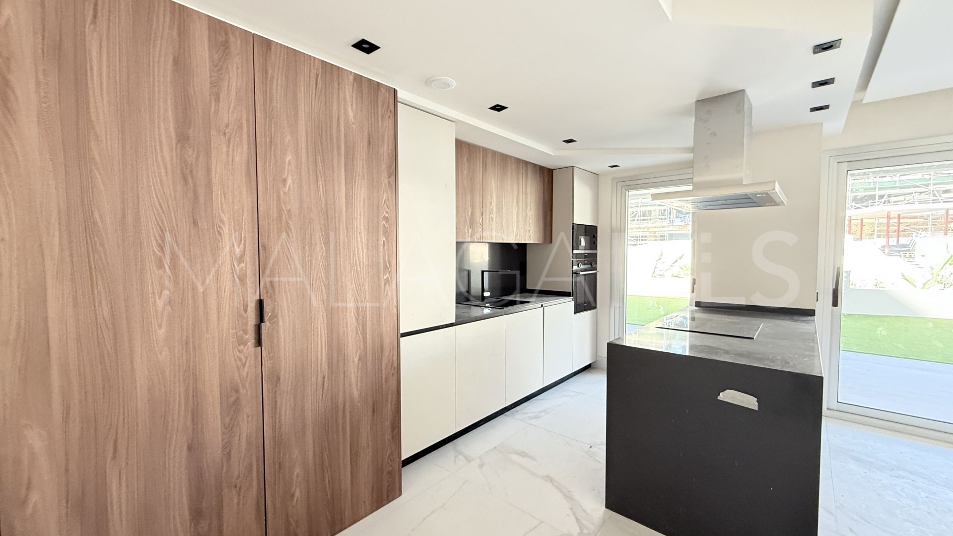 San Pedro de Alcantara, apartamento planta baja for sale de 3 bedrooms