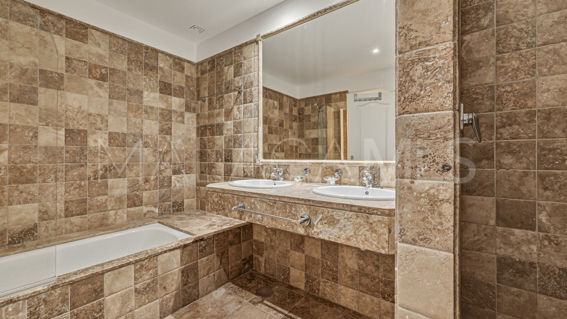 Buy apartamento planta baja de 2 bedrooms in Benatalaya