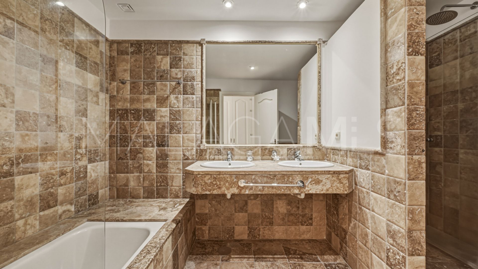 Buy apartamento planta baja de 2 bedrooms in Benatalaya