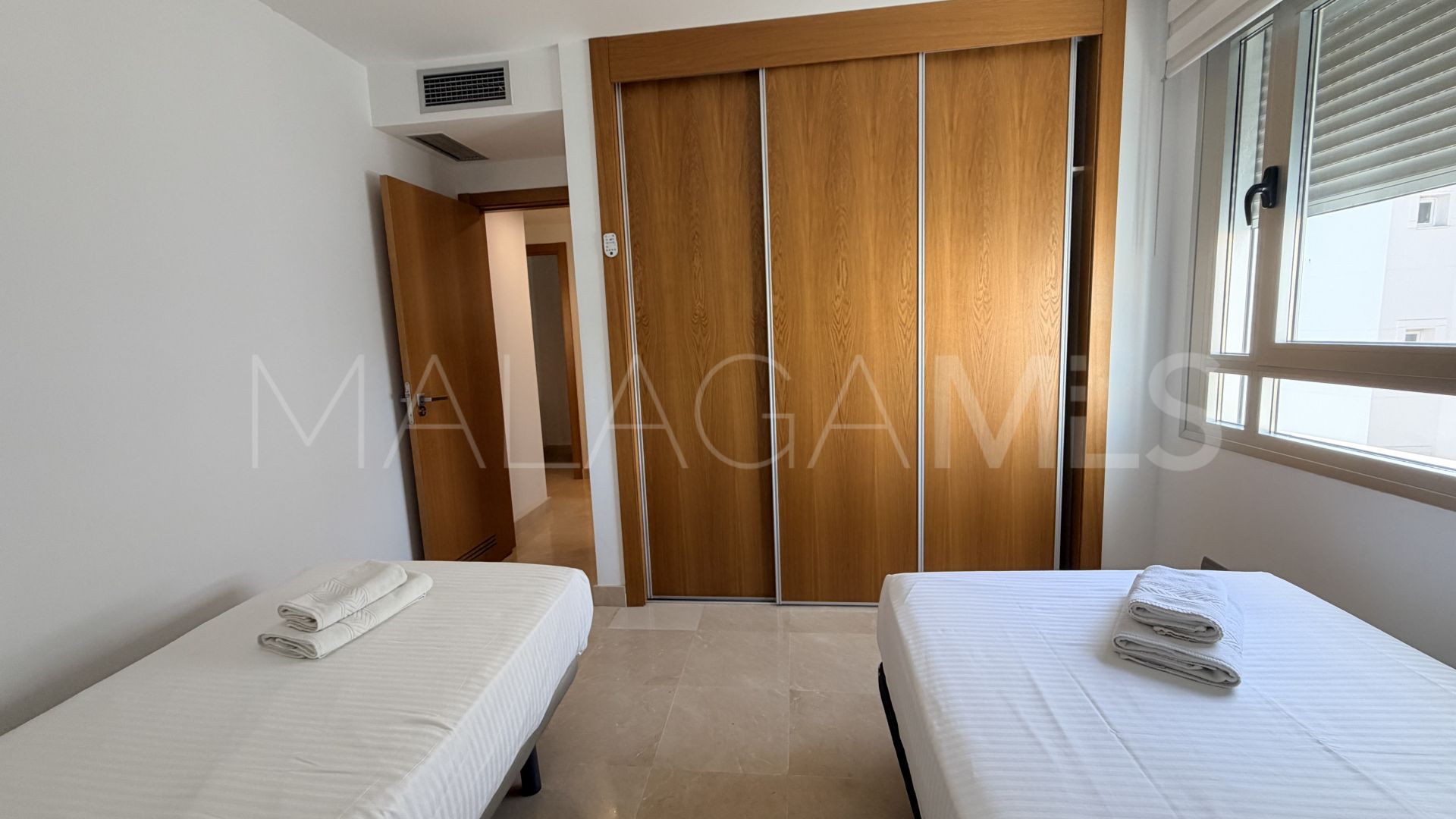 Atico duplex with 3 bedrooms for sale in San Pedro Playa