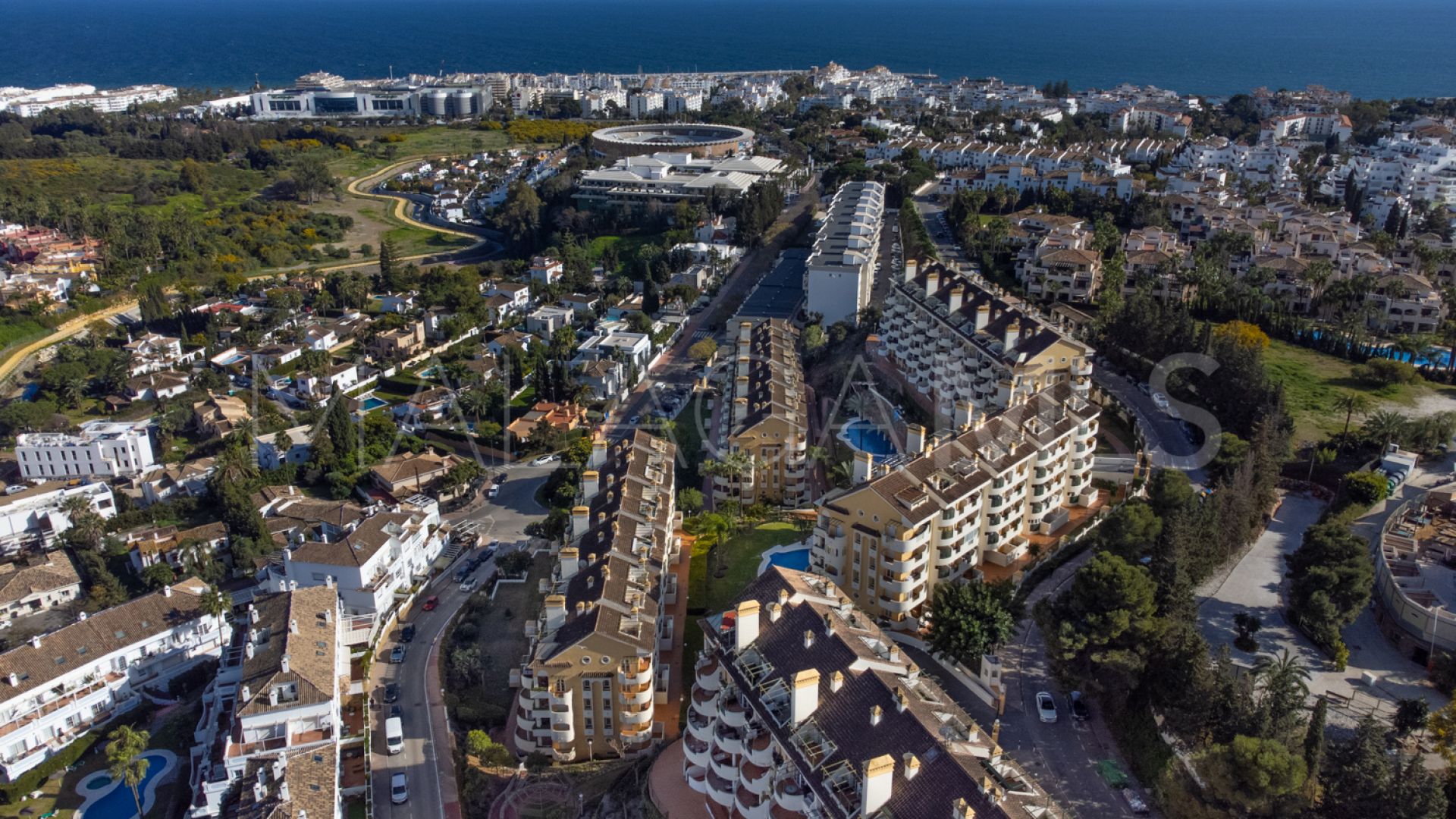 Lägenhet for sale in Nueva Andalucia