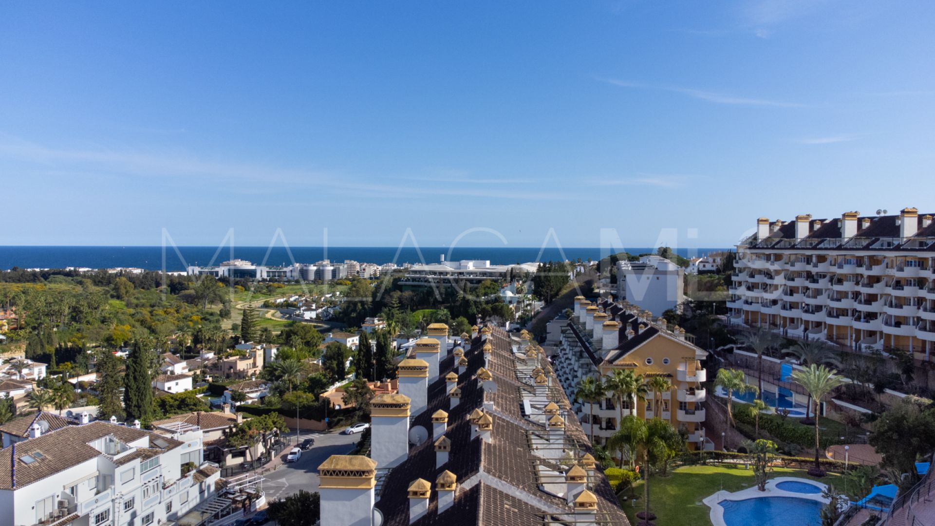 Lägenhet for sale in Nueva Andalucia
