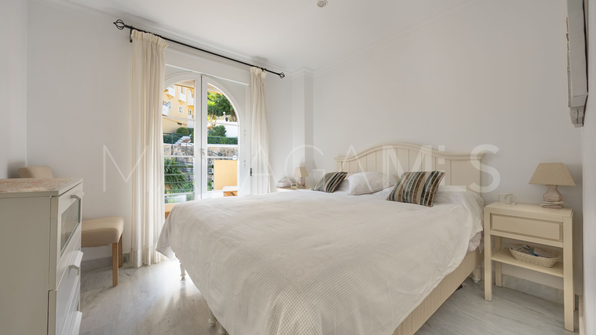 Wohnung for sale in Nueva Andalucia