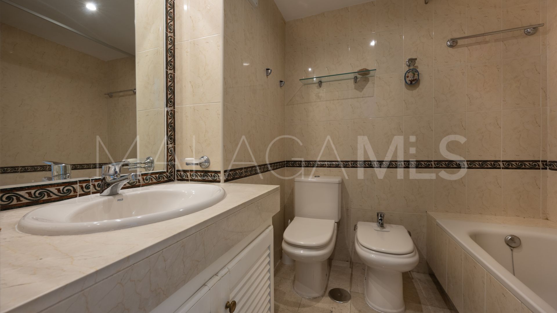 Wohnung for sale in Nueva Andalucia