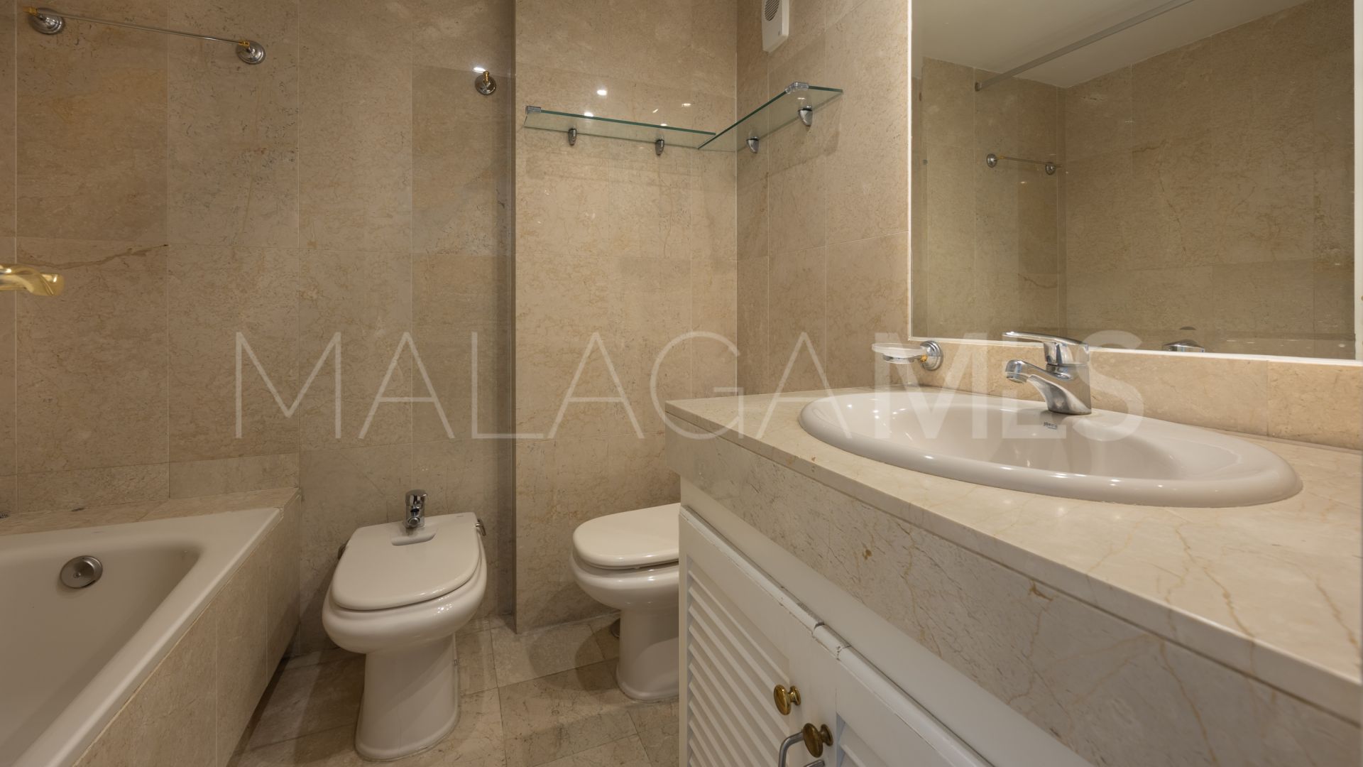 Wohnung for sale in Nueva Andalucia