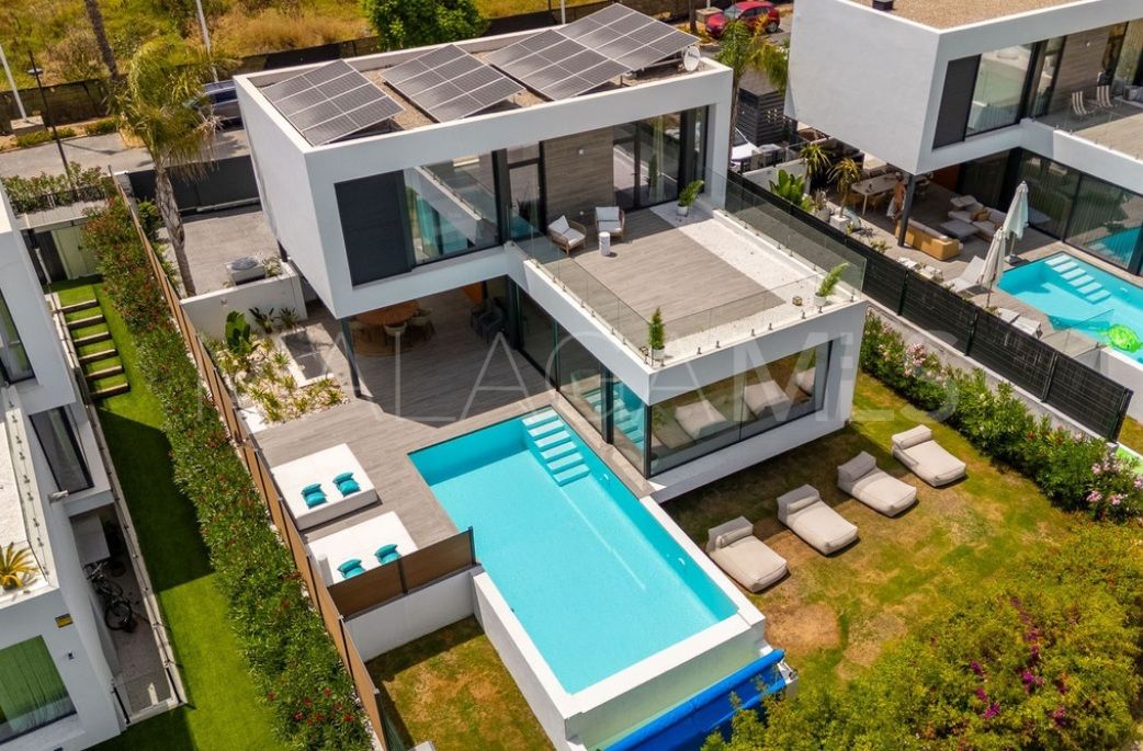 Villa in Atalaya for sale