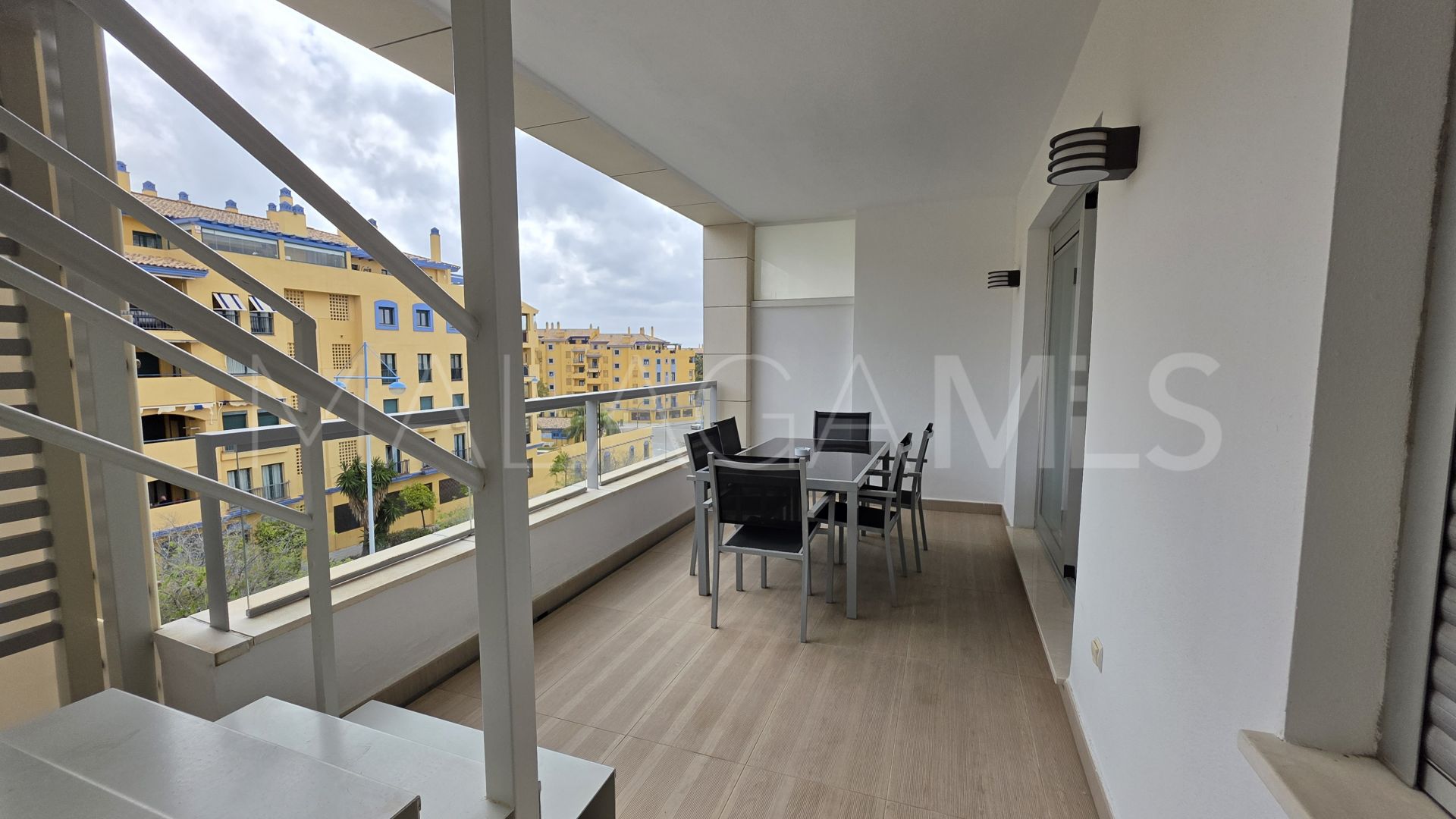 Duplex penthouse for sale in San Pedro Playa