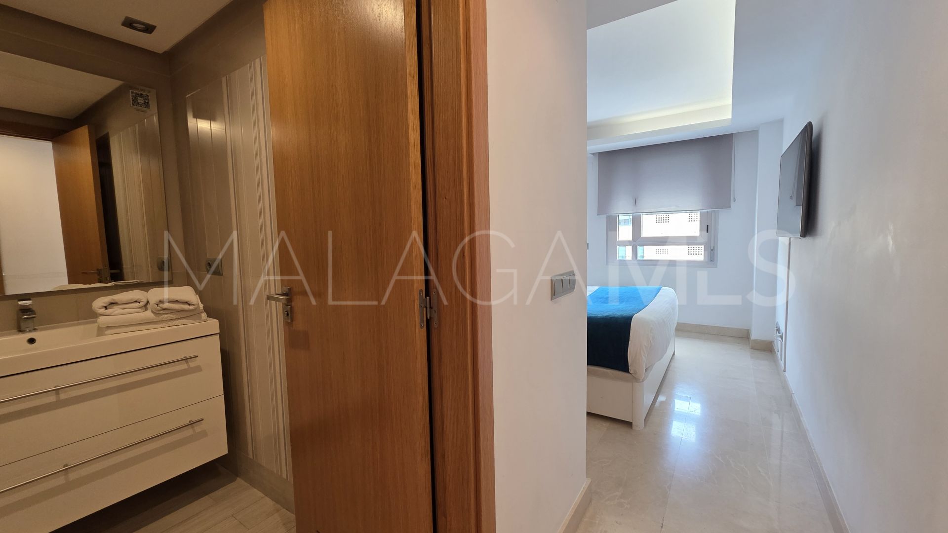 Duplex penthouse for sale in San Pedro Playa