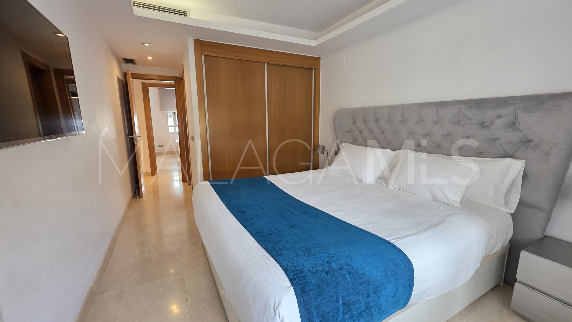 Duplex penthouse for sale in San Pedro Playa