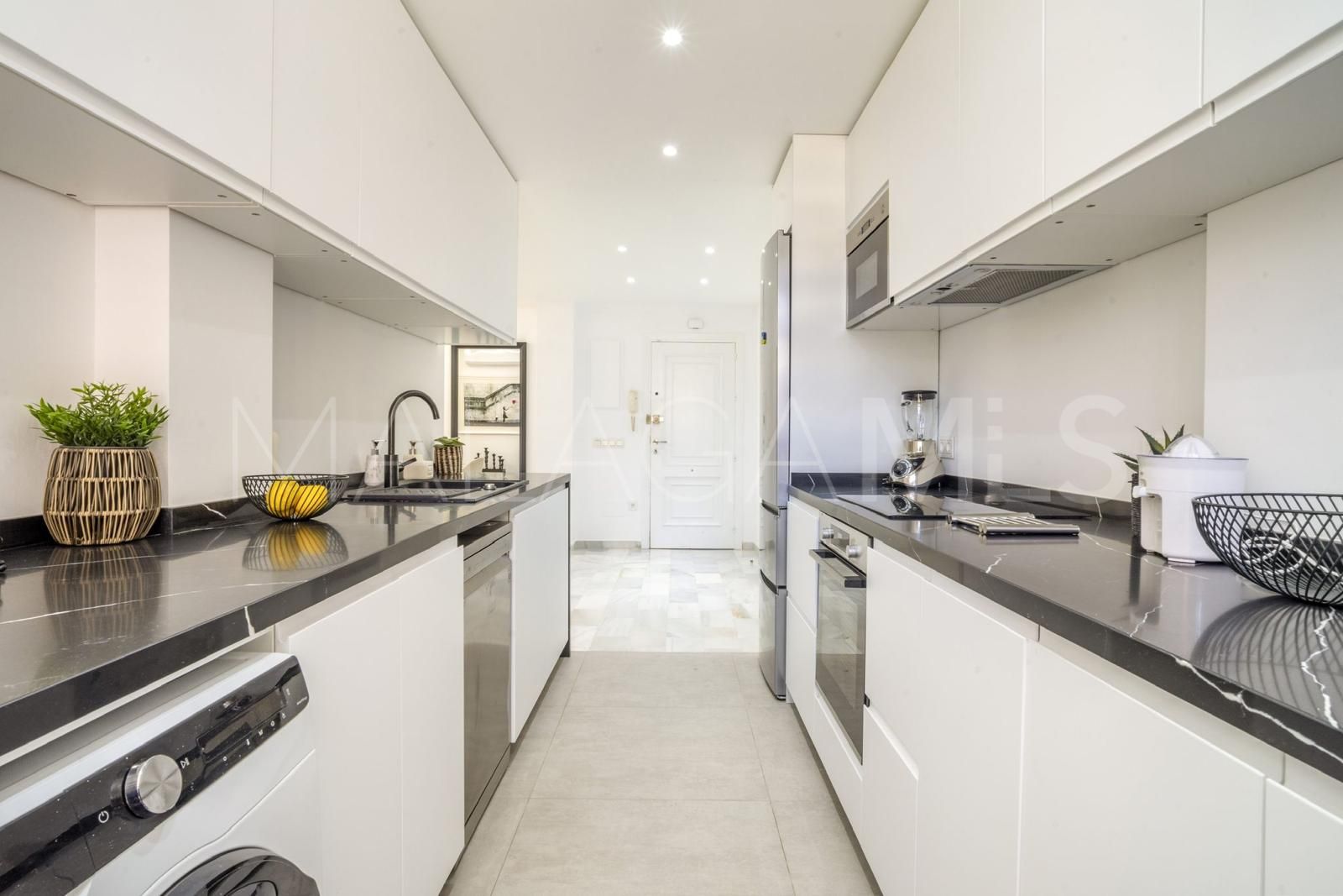 Nueva Andalucia 3 bedrooms apartment for sale