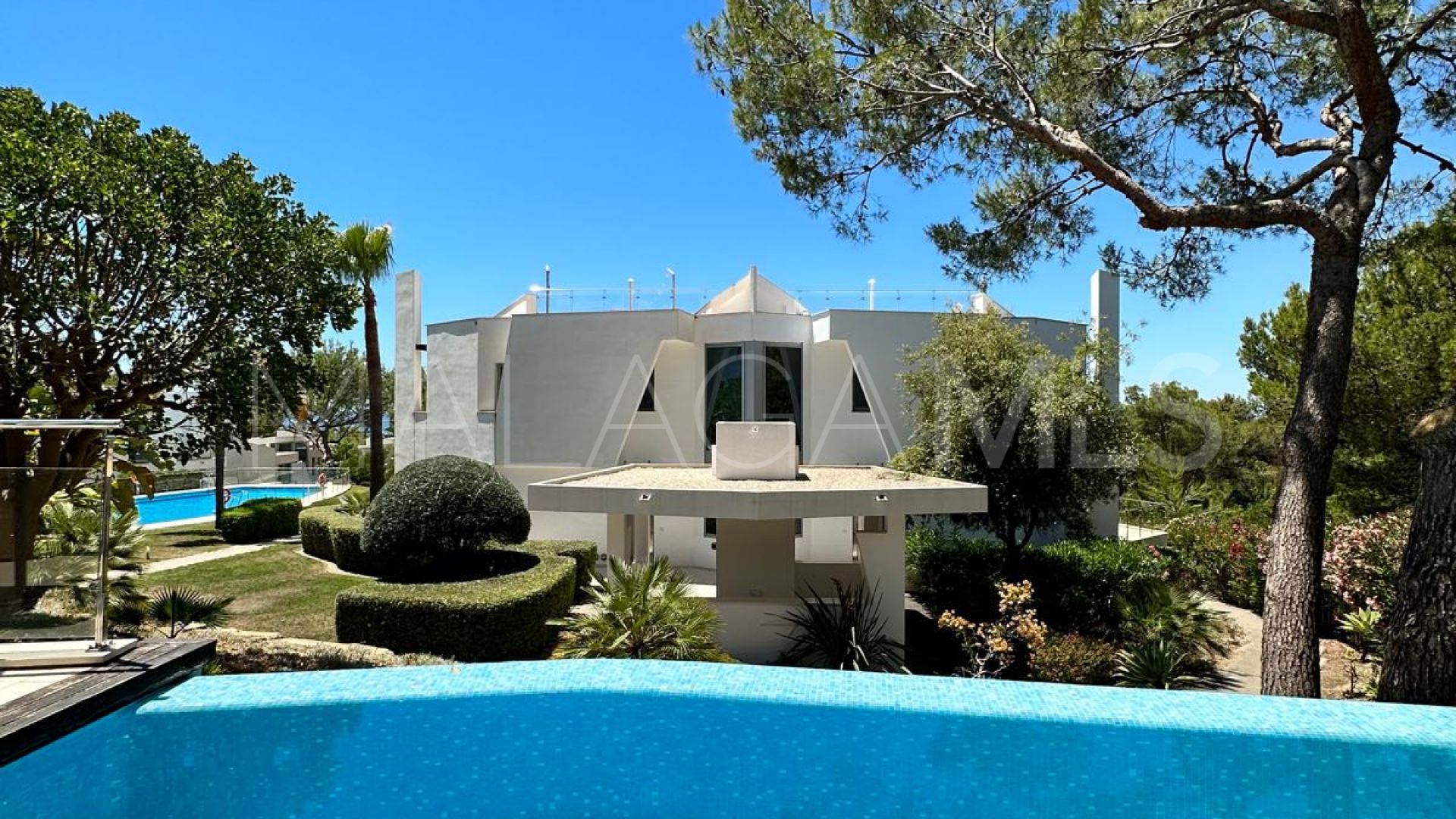 Maison jumelée for sale in Meisho Hills