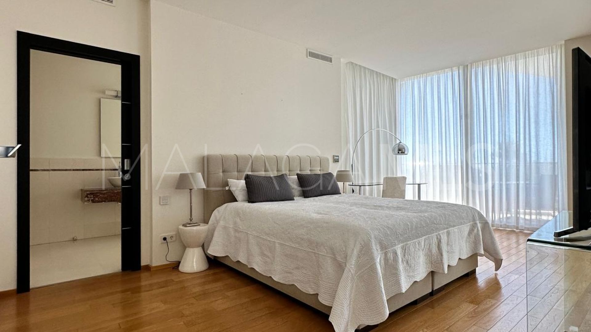 Maison jumelée for sale in Meisho Hills