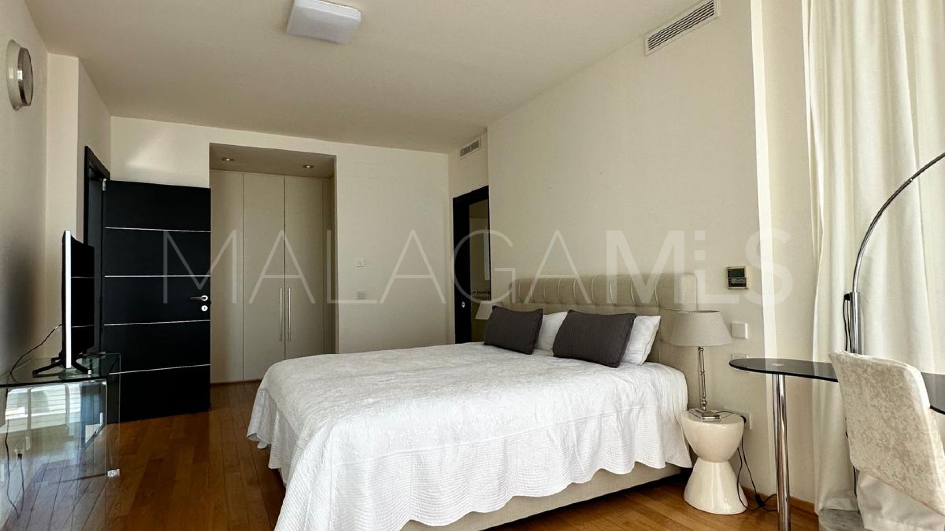 Maison jumelée for sale in Meisho Hills