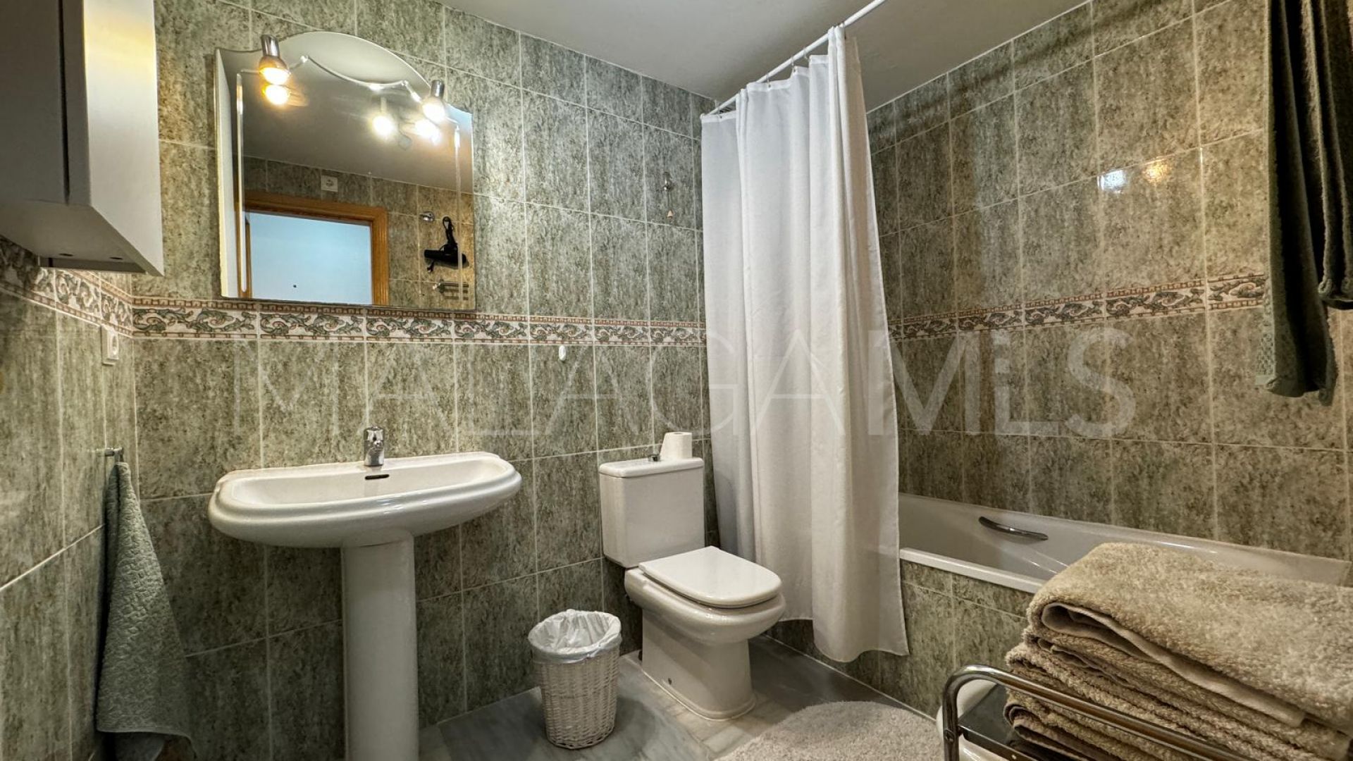 For sale 2 bedrooms apartment in Riviera del Sol