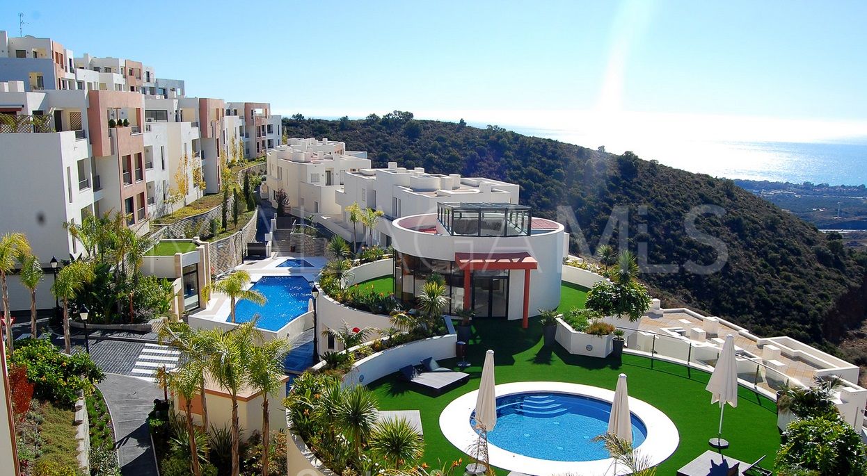 Se vende apartamento in Marbella Este with 2 bedrooms