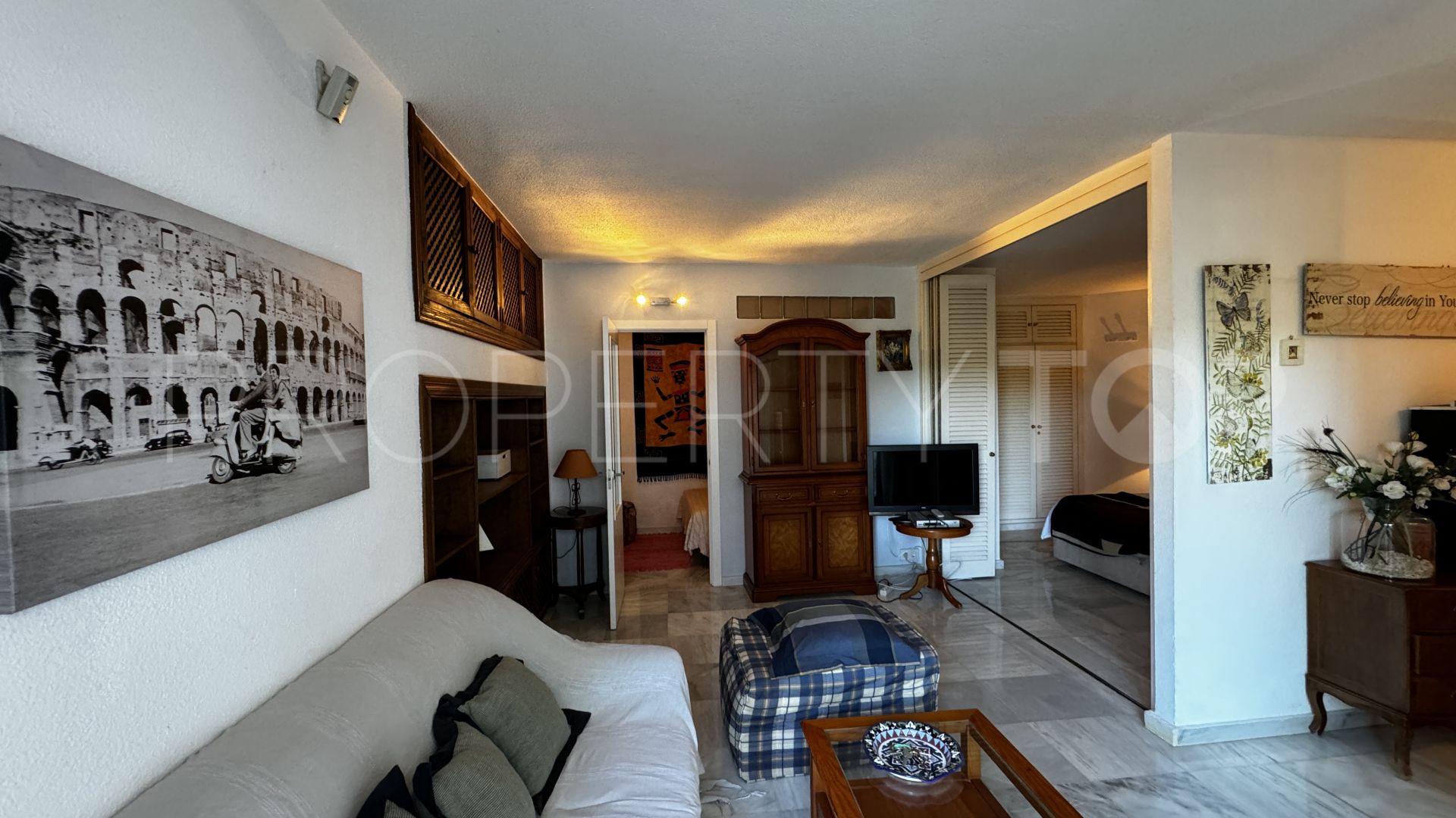 1 bedroom ground floor apartment in Coto Real for sale